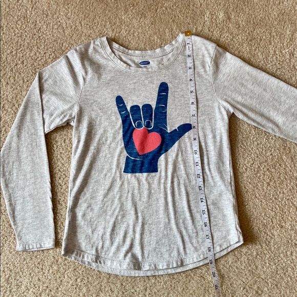 Old Navy Graphic Long Sleeve Tee - Picture 6 of 6